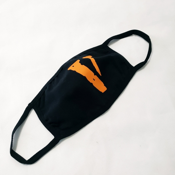 V-Lone facemask - Picture 4 of 6